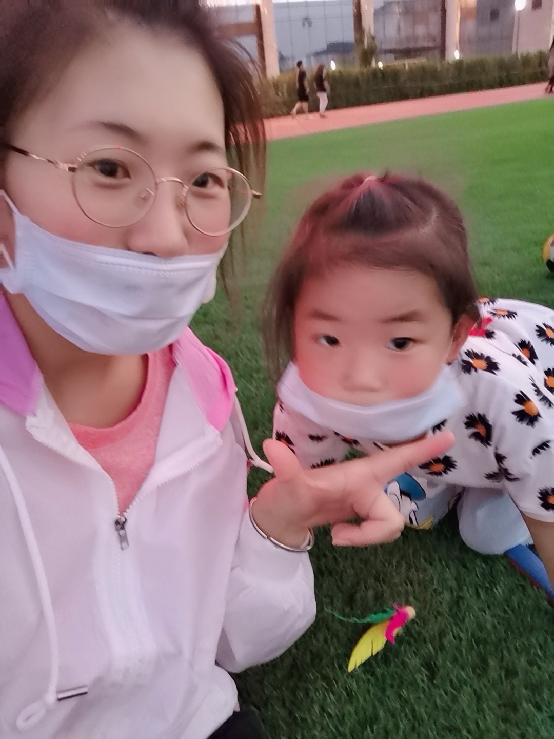 适合宝妈做的兼职怎么选?一叶子微商适合宝妈做吗?