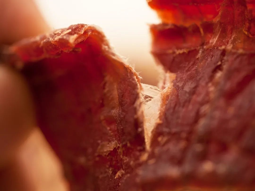 129年历史的美国老品牌做了款牛肉干，香、嫩、弹，上头！