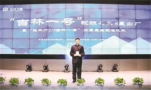 靠发射卫星走红的佐丹力，现在何处？