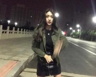 古装烟嗓小姐姐：M哥