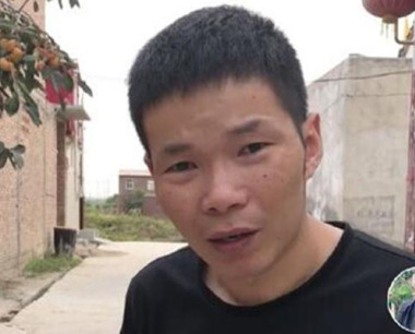抖音红人：忠哥