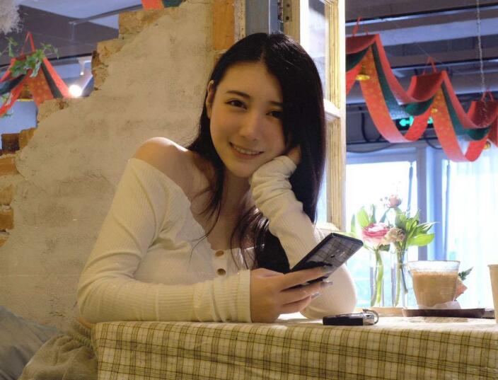 斗鱼XX是个坏女人，个人高清生活照写真